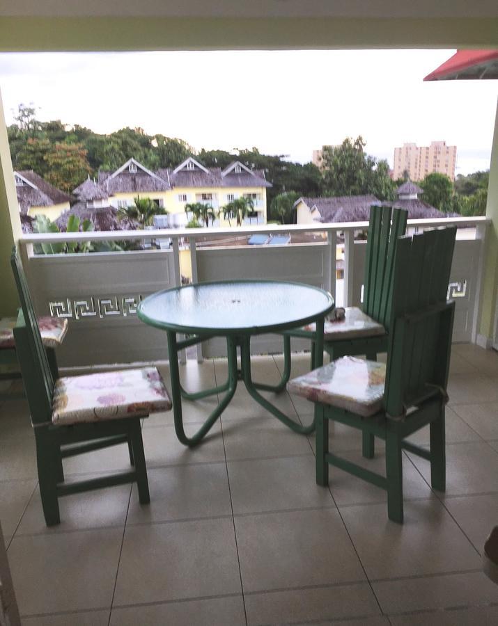 Апартаменты The View At Mystic Ridge Penthouse 78A Очо-Риос Экстерьер фото